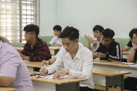 Trường ĐH Luật TP.HCM công bố 2.537 thí sinh trúng tuyển - Ảnh 1. Trường ĐH Luật TP.HCM công bố 2.537 thí sinh trúng tuyển - Ảnh 1.
