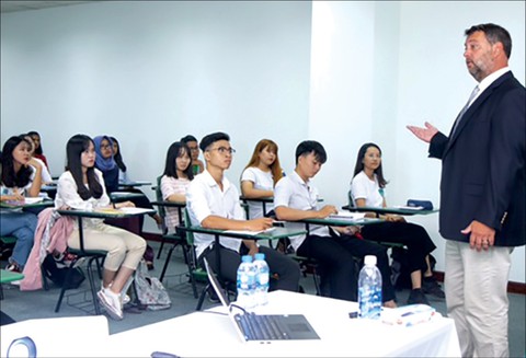 Đại học Tân Tạo: Chào mừng sinh viên niên khóa 2019-2020 - Ảnh 11. Đại học Tân Tạo: Chào mừng sinh viên niên khóa 2019-2020 - Ảnh 11.