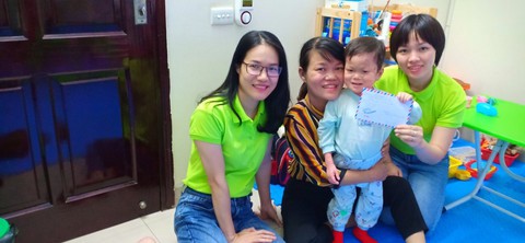 Sứ mệnh làm mẹ trẻ bại não - Ảnh 9. Sứ mệnh làm mẹ trẻ bại não - Ảnh 9.