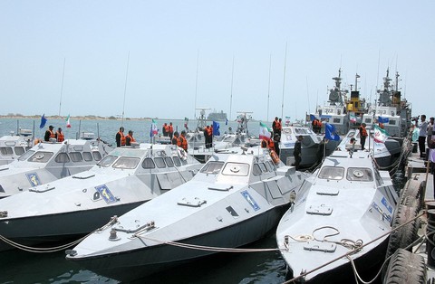 40 năm đối đầu Mỹ - Iran - Kỳ 3: Chiến lược lấy yếu đánh mạnh của Iran - Ảnh 1. 40 năm đối đầu Mỹ - Iran - Kỳ 3: Chiến lược lấy yếu đánh mạnh của Iran - Ảnh 1.