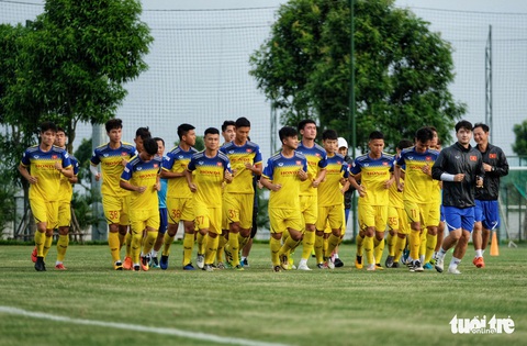 HLV Park Hang-seo hướng dẫn U22 Việt Nam chuẩn bị SEA Games 30 - Ảnh 1. HLV Park Hang-seo hướng dẫn U22 Việt Nam chuẩn bị SEA Games 30 - Ảnh 1.