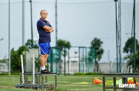 HLV Park Hang-seo hướng dẫn U22 Việt Nam chuẩn bị SEA Games 30 - Ảnh 7. HLV Park Hang-seo hướng dẫn U22 Việt Nam chuẩn bị SEA Games 30 - Ảnh 7.