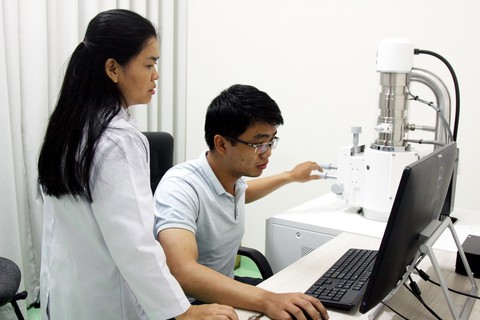 Hai người Việt vào top 100 nhà khoa học châu Á: Làm khoa học phải vượt qua thác ghềnh - Ảnh 4. Hai người Việt vào top 100 nhà khoa học châu Á: Làm khoa học phải vượt qua thác ghềnh - Ảnh 4.