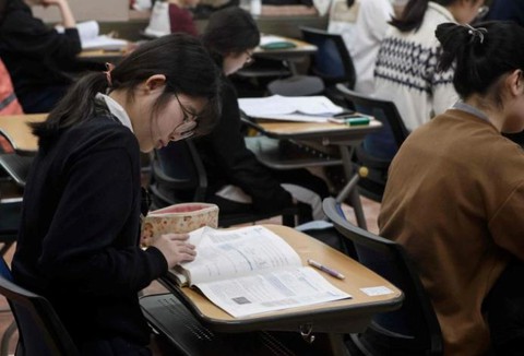 Nam sinh Bách khoa chia sẻ bí quyết thi IELTS điểm cao - Ảnh 1. Nam sinh Bách khoa chia sẻ bí quyết thi IELTS điểm cao - Ảnh 1.