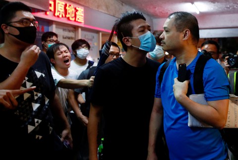 Bắc Kinh nhắn Mỹ nên ‘rút bàn tay đen đúa’ khỏi Hong Kong - Ảnh 2. Bắc Kinh nhắn Mỹ nên ‘rút bàn tay đen đúa’ khỏi Hong Kong - Ảnh 2.