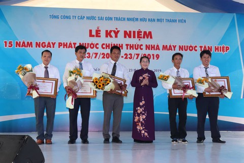 Nhà máy nước Tân Hiệp kỷ niệm 15 năm ngày phát nước - Ảnh 1. Nhà máy nước Tân Hiệp kỷ niệm 15 năm ngày phát nước - Ảnh 1.