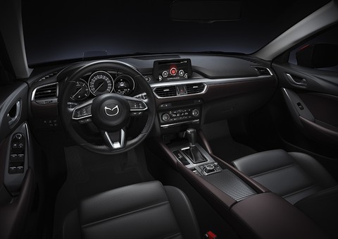 Tháng 7, Thaco ưu đãi lớn cho khách hàng mua xe Mazda - Ảnh 3. Tháng 7, Thaco ưu đãi lớn cho khách hàng mua xe Mazda - Ảnh 3.