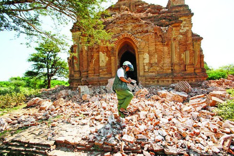 Myanmar cấm du khách leo lên các ngôi chùa ở Bagan - Ảnh 2. Myanmar cấm du khách leo lên các ngôi chùa ở Bagan - Ảnh 2.