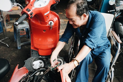 Hoa vẫn nở giữa mùa tháng 7 - Ảnh 11. Hoa vẫn nở giữa mùa tháng 7 - Ảnh 11.