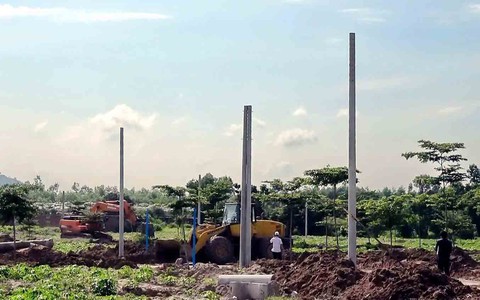 bán nền bán nền