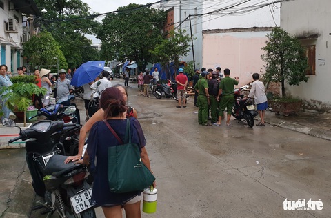 Cắt sắt bị điện giật, anh thợ hồ trẻ chết trong buổi đầu tiên chỗ làm mới - Ảnh 2. Cắt sắt bị điện giật, anh thợ hồ trẻ chết trong buổi đầu tiên chỗ làm mới - Ảnh 2.