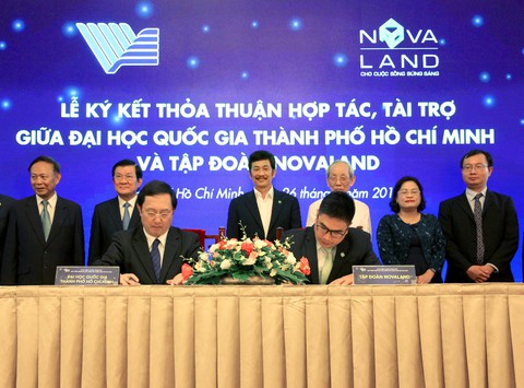Novaland tài trợ Quỹ Phát triển Đại học Quốc Gia TP.HCM - Ảnh 1. Novaland tài trợ Quỹ Phát triển Đại học Quốc Gia TP.HCM - Ảnh 1.
