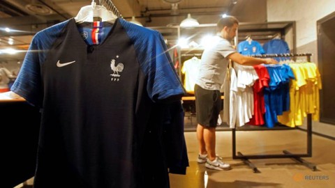 Nhà cung cấp cho Nike, Adidas cạnh tranh nhân công với Apple, Dell - Ảnh 2. Nhà cung cấp cho Nike, Adidas cạnh tranh nhân công với Apple, Dell - Ảnh 2.