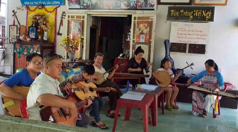 Những người đi tìm hệ âm nhạc cho riêng mình - Ảnh 1. Những người đi tìm hệ âm nhạc cho riêng mình - Ảnh 1.