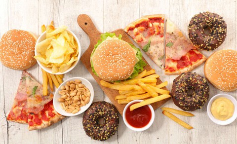 Nam giới mê pizza, fast food sẽ ít tinh trùng - Ảnh 1. Nam giới mê pizza, fast food sẽ ít tinh trùng - Ảnh 1.