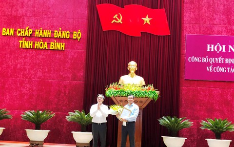Phó trưởng Ban Kinh tế Trung ương về làm phó bí thư Hòa Bình - Ảnh 1. Phó trưởng Ban Kinh tế Trung ương về làm phó bí thư Hòa Bình - Ảnh 1.
