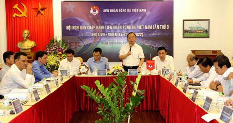 VFF tự tin lo đủ tiền trả lương cho HLV Park Hang Seo - Ảnh 1. VFF tự tin lo đủ tiền trả lương cho HLV Park Hang Seo - Ảnh 1.
