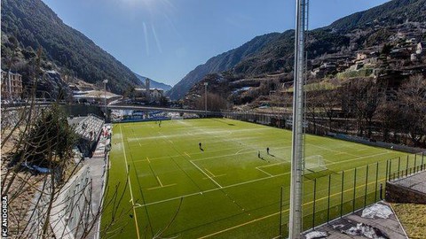 Đội bóng của Gerard Pique thăng hạng 2 lần trong một mùa giải - Ảnh 1. Đội bóng của Gerard Pique thăng hạng 2 lần trong một mùa giải - Ảnh 1.
