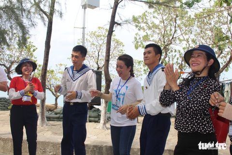 Gặp những chàng trai Đà Nẵng ở Trường Sa - Ảnh 2. Gặp những chàng trai Đà Nẵng ở Trường Sa - Ảnh 2.