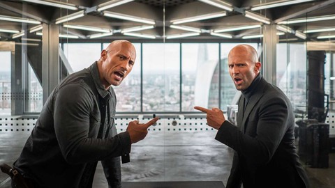 Fast & Furious: Hobbs & Shaw: Phim hành động hay phim siêu anh hùng? - Ảnh 2. Fast & Furious: Hobbs & Shaw: Phim hành động hay phim siêu anh hùng? - Ảnh 2.