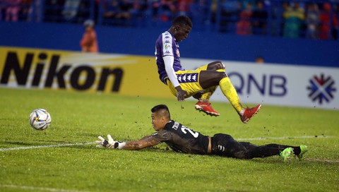 Văn Quyết giúp Hà Nội đánh bại Bình Dương ở chung kết lượt đi AFC Cup 2019 - Ảnh 3. Văn Quyết giúp Hà Nội đánh bại Bình Dương ở chung kết lượt đi AFC Cup 2019 - Ảnh 3.