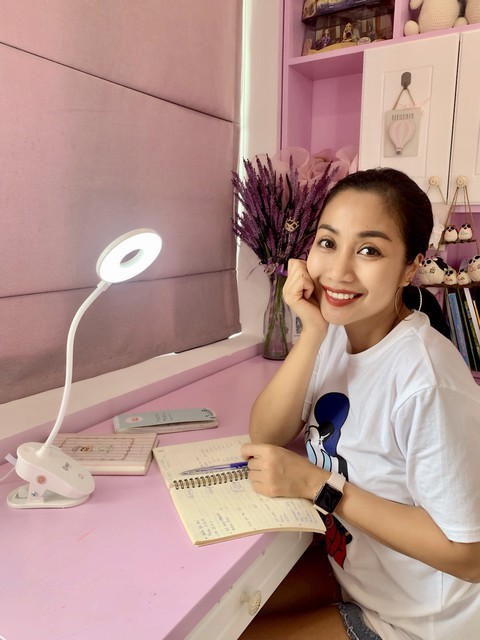 Cận thị học đường, nỗi lo mùa tựu trường của phụ huynh - Ảnh 4. Cận thị học đường, nỗi lo mùa tựu trường của phụ huynh - Ảnh 4.