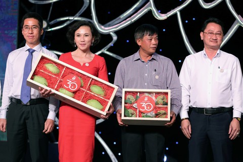 Trái xoài bạc triệu và con đường nâng cao giá trị cho nông sản Việt - Ảnh 1. Trái xoài bạc triệu và con đường nâng cao giá trị cho nông sản Việt - Ảnh 1.