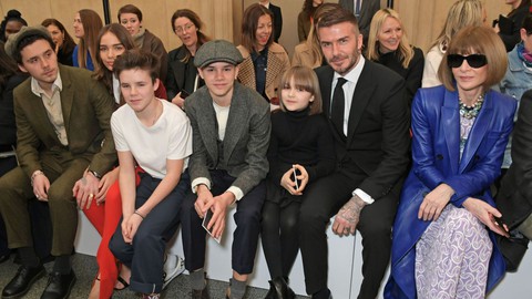Beckham tự hào 20 năm một vợ bốn con, hạnh phúc với Victoria - Ảnh 20. Beckham tự hào 20 năm một vợ bốn con, hạnh phúc với Victoria - Ảnh 20.
