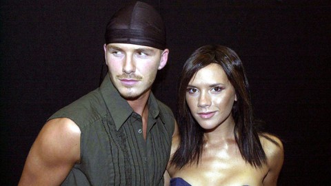 Beckham tự hào 20 năm một vợ bốn con, hạnh phúc với Victoria - Ảnh 7. Beckham tự hào 20 năm một vợ bốn con, hạnh phúc với Victoria - Ảnh 7.