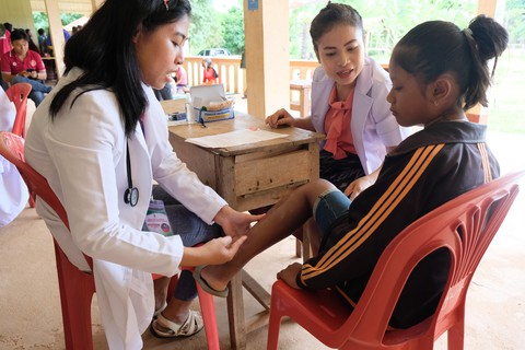 Mùa yêu thương trên đất Lào - Ảnh 9. Mùa yêu thương trên đất Lào - Ảnh 9.