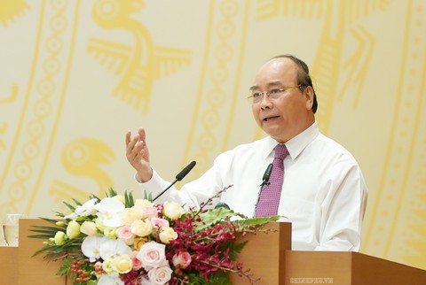 Thủ tướng hỏi ngành điện: Sang năm tiếp tục hạn hán thì có còn điện không? - Ảnh 1. Thủ tướng hỏi ngành điện: Sang năm tiếp tục hạn hán thì có còn điện không? - Ảnh 1.