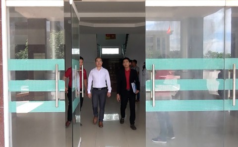 Chủ tịch Alibaba không xin lỗi, chủ tịch xã đề nghị làm rõ phát ngôn ngông cuồng - Ảnh 5. Chủ tịch Alibaba không xin lỗi, chủ tịch xã đề nghị làm rõ phát ngôn ngông cuồng - Ảnh 5.