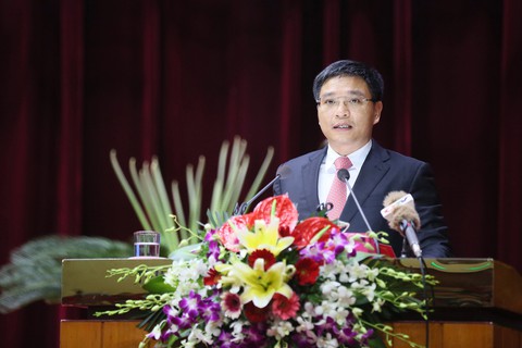 Phó chủ tịch UBND tỉnh Quảng Ninh được bầu làm tân chủ tịch tỉnh - Ảnh 1. Phó chủ tịch UBND tỉnh Quảng Ninh được bầu làm tân chủ tịch tỉnh - Ảnh 1.