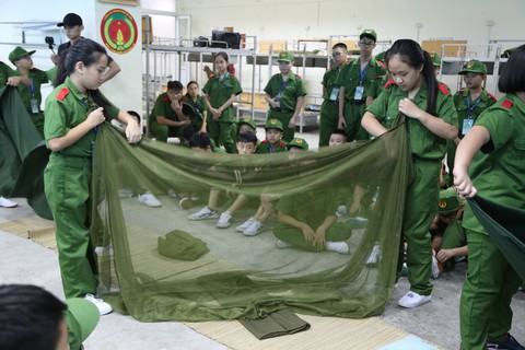 Lớp học xử lý tình huống bị bắt cóc cho trẻ mùa hè - Ảnh 4. Lớp học xử lý tình huống bị bắt cóc cho trẻ mùa hè - Ảnh 4.
