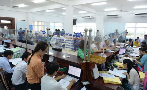 TP.HCM tạm dừng thu nhập tăng thêm: hụt hẫng và buồn - Ảnh 1. TP.HCM tạm dừng thu nhập tăng thêm: hụt hẫng và buồn - Ảnh 1.