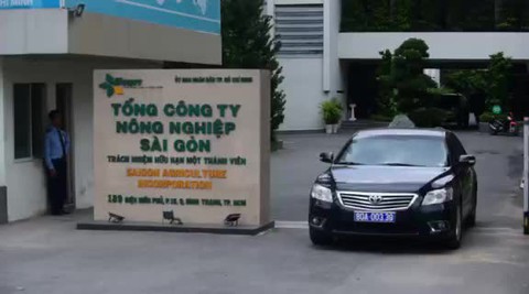 Khám xét nhà và nơi làm việc của ông Lê Tấn Hùng - Ảnh 3. Khám xét nhà và nơi làm việc của ông Lê Tấn Hùng - Ảnh 3.