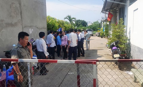 Cơn lốc đập đá: Tiếng thét lúc nửa đêm của người cha bất hạnh - Ảnh 1. Cơn lốc đập đá: Tiếng thét lúc nửa đêm của người cha bất hạnh - Ảnh 1.