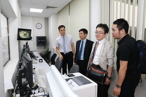 Nhật chuyển giao công nghệ điều trị ung thư gan cho Bệnh viện Vinmec - Ảnh 3. Nhật chuyển giao công nghệ điều trị ung thư gan cho Bệnh viện Vinmec - Ảnh 3.