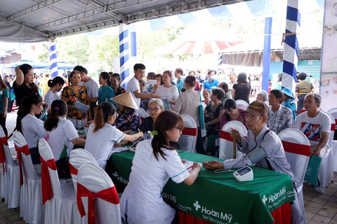 Ngày hội chăm sóc sức khỏe cộng đồng tại Cần Thơ - Ảnh 3. Ngày hội chăm sóc sức khỏe cộng đồng tại Cần Thơ - Ảnh 3.