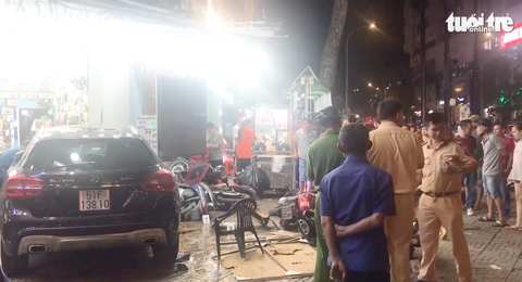 Nữ tài xế gây tai nạn 9 người bị thương khai mất bằng lái - Ảnh 2. Nữ tài xế gây tai nạn 9 người bị thương khai mất bằng lái - Ảnh 2.