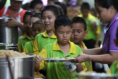 Thái Lan điều tra toàn quốc nạn ăn chặn tiền cơm trưa của học sinh - Ảnh 1. Thái Lan điều tra toàn quốc nạn ăn chặn tiền cơm trưa của học sinh - Ảnh 1.