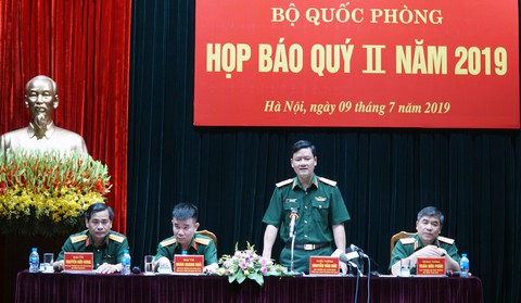 Hành vi của Đinh Ngọc Hệ - Út trọc là lừa đảo, chiếm đoạt tài sản - Ảnh 2. Hành vi của Đinh Ngọc Hệ - Út trọc là lừa đảo, chiếm đoạt tài sản - Ảnh 2.