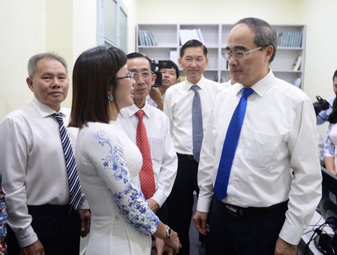 Khánh thành Trung tâm mô phỏng và dự báo kinh tế xã hội TP.HCM - Ảnh 1. Khánh thành Trung tâm mô phỏng và dự báo kinh tế xã hội TP.HCM - Ảnh 1.