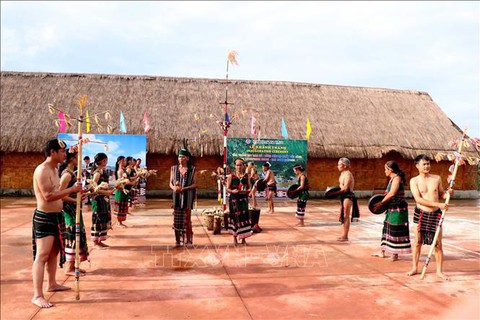 Nhà trưng bày đàn đá - điểm đến mới thu hút du khách tại Đắk Nông - Ảnh 1. Nhà trưng bày đàn đá - điểm đến mới thu hút du khách tại Đắk Nông - Ảnh 1.