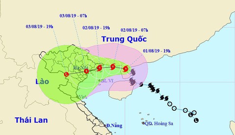 Bão số 3 cách Quảng Ninh - Hải Phòng 300km, Bắc Bộ mưa lớn - Ảnh 1. Bão số 3 cách Quảng Ninh - Hải Phòng 300km, Bắc Bộ mưa lớn - Ảnh 1.