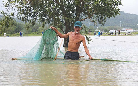 Bàng hoàng những ngày đảo ngọc Phú Quốc thành đảo ngập - Ảnh 4. Bàng hoàng những ngày đảo ngọc Phú Quốc thành đảo ngập - Ảnh 4.