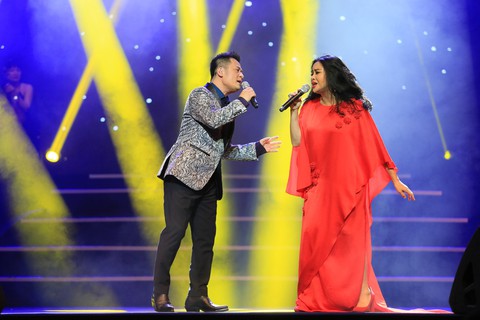 Liveshow Bằng Kiều và 3 diva ăn theo Về nhà đi con - Ảnh 5. Liveshow Bằng Kiều và 3 diva ăn theo Về nhà đi con - Ảnh 5.