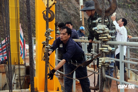 Thủy điện Đắk Kar bị kẹt van, suýt vỡ đập là do... củi? - Ảnh 7. Thủy điện Đắk Kar bị kẹt van, suýt vỡ đập là do... củi? - Ảnh 7.