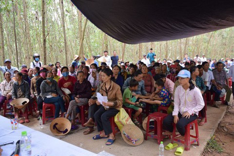 Quảng Nam: Dân ăn cơm phải bịt mũi vì mùi hôi thối từ bãi rác - Ảnh 5. Quảng Nam: Dân ăn cơm phải bịt mũi vì mùi hôi thối từ bãi rác - Ảnh 5.