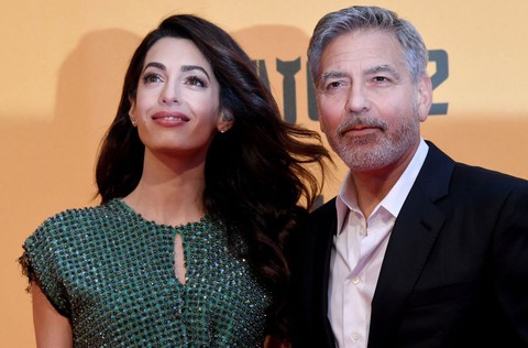 Tài tử George Clooney bị tố chơi bời dù có vợ đẹp và tiếng tăm - Ảnh 1. Tài tử George Clooney bị tố chơi bời dù có vợ đẹp và tiếng tăm - Ảnh 1.